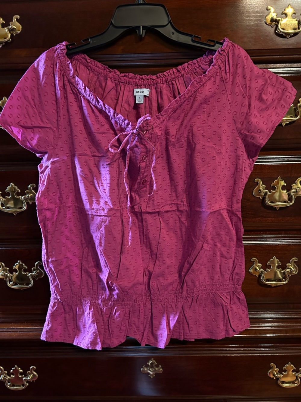 Izod Magenta Eyelet Tie-Neck Peasant Top, Size Large